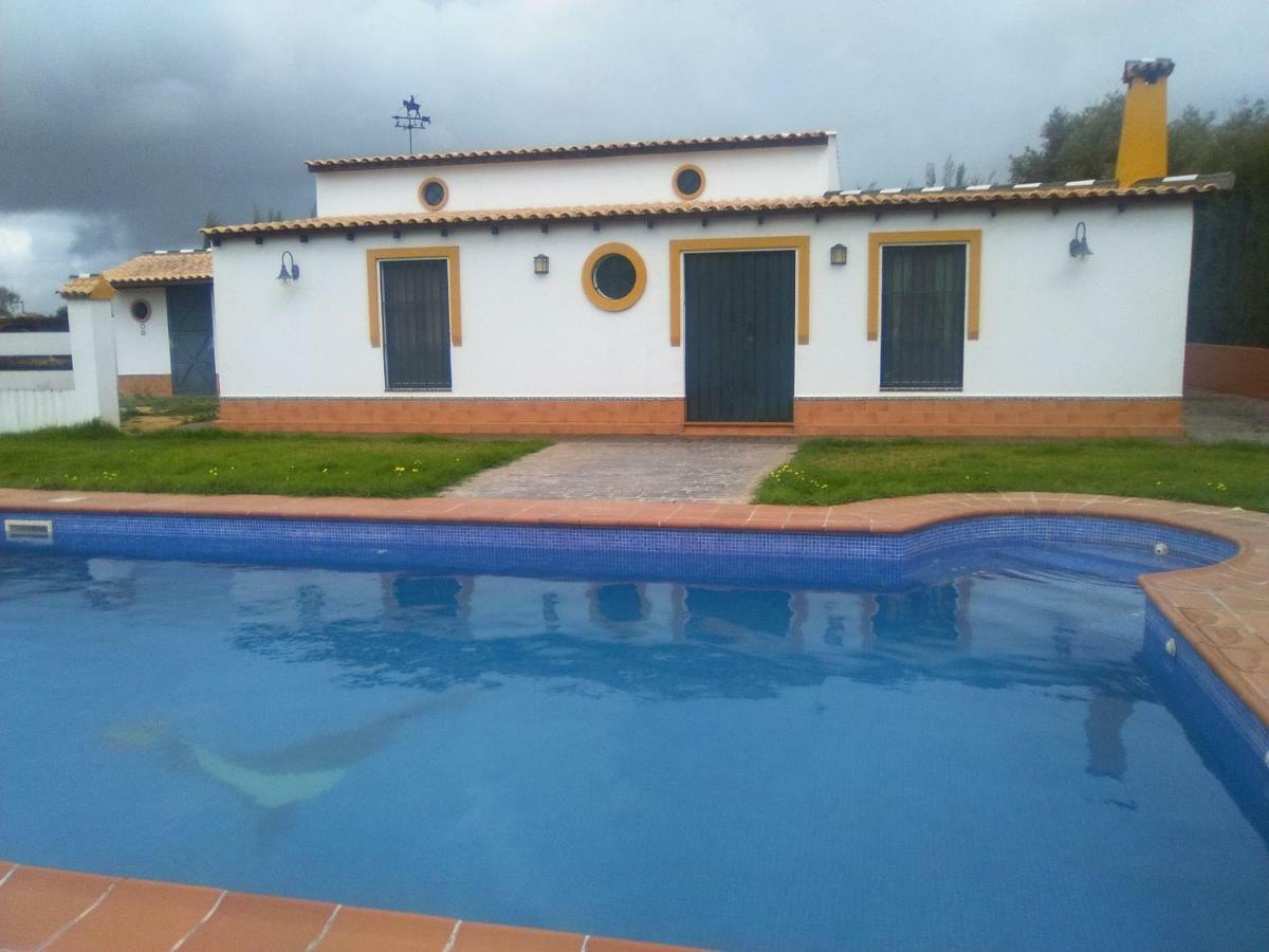 Casa Rural Vina Chica Dos Hermanas Exterior photo